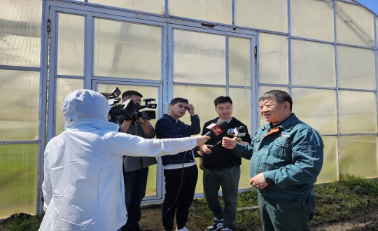 2024年5月24日，农业总公司副总经理侯正发接受《守望都视追采访_副本.jpg